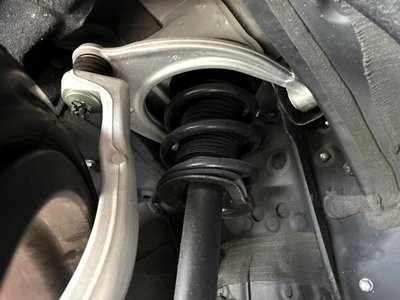 2021 Lexus IS thumbnail 23