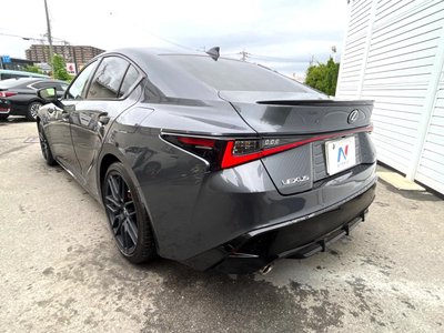 2021 Lexus IS thumbnail 29