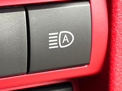 2021 Lexus IS thumbnail 48