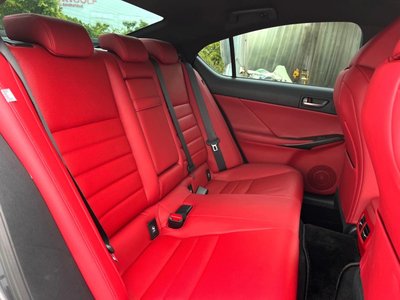 2021 Lexus IS photo 13