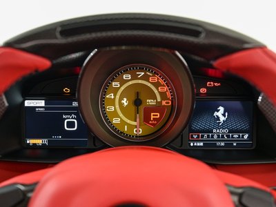 2019 Ferrari 488 PISTA thumbnail 24