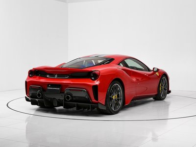 2019 Ferrari 488 PISTA thumbnail 9