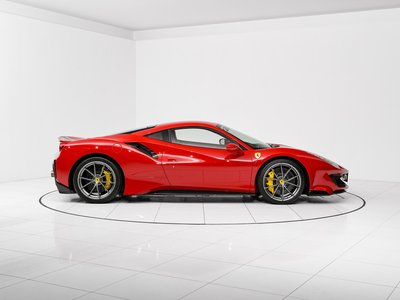 2019 Ferrari 488 PISTA thumbnail 11