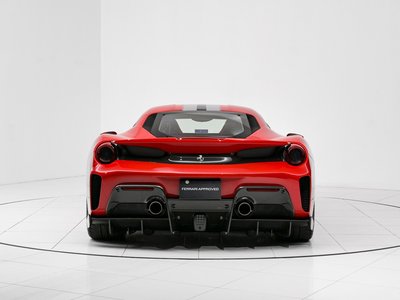 2019 Ferrari 488 PISTA thumbnail 6