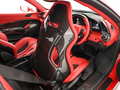 2019 Ferrari 488 PISTA thumbnail 20