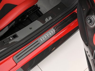 2019 Ferrari 488 PISTA thumbnail 28