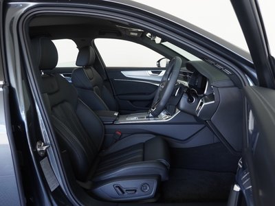 2024 AUDI A6 photo 12
