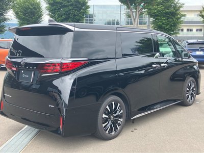 2024 Toyota ALPHARD — фото 5