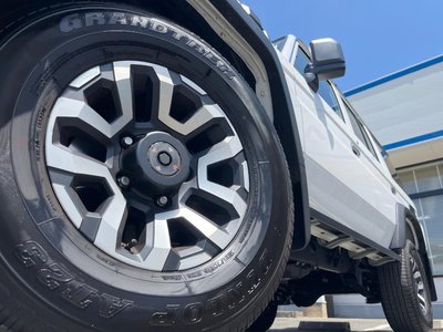 صورة مصغرة 15 لـ 2024 Toyota LAND CRUISER 70