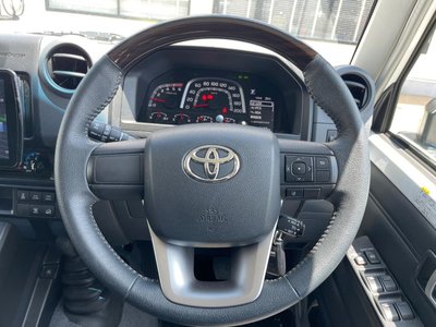 صورة مصغرة 13 لـ 2024 Toyota LAND CRUISER 70