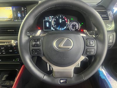 2016 Lexus GS F — фото 23