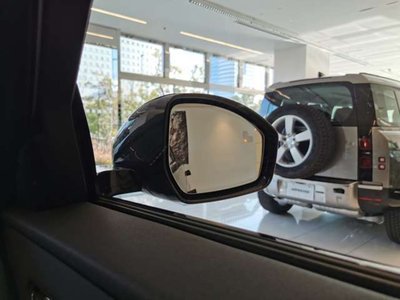 2024 LAND Rover RANGE ROVER VELAR thumbnail 19