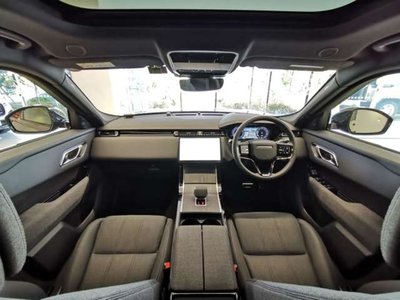 2024 LAND Rover RANGE ROVER VELAR photo 4