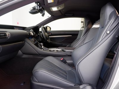 2019 Lexus RC F thumbnail 39