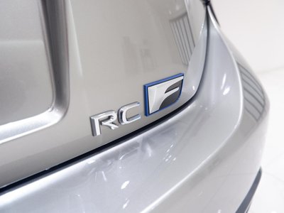 2019 Lexus RC F thumbnail 19