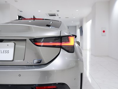 2019 Lexus RC F thumbnail 23