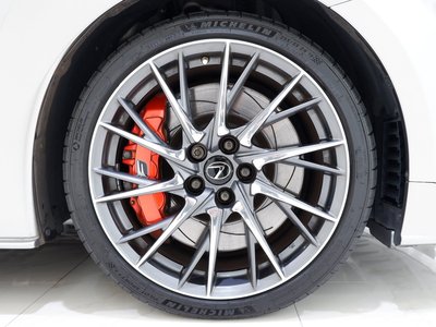 2019 Lexus RC F thumbnail 27