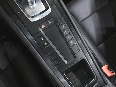 صورة 24 لـ 2017 Porsche 911