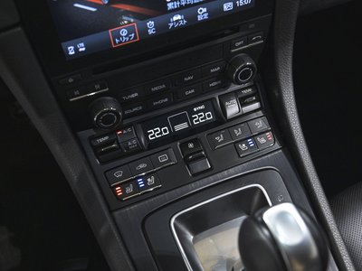 صورة 23 لـ 2017 Porsche 911
