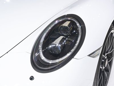 صورة 18 لـ 2017 Porsche 911
