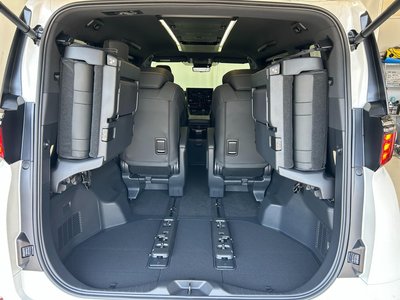 2026 Toyota ALPHARD — фото 52