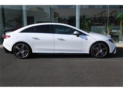 2024 Mercedes-BENZ EQE AMG photo 8