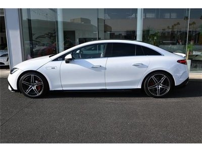 2024 Mercedes-BENZ EQE AMG photo 4