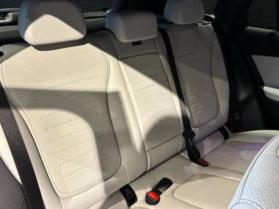2026 Mercedes-BENZ GLC thumbnail 21
