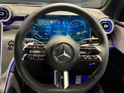 2026 Mercedes-BENZ GLC thumbnail 31