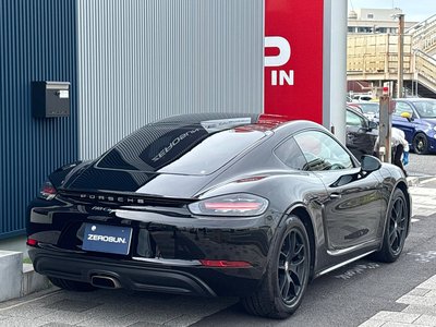 صورة 2 لـ 2016 Porsche 718
