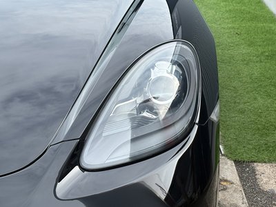 صورة 20 لـ 2016 Porsche 718