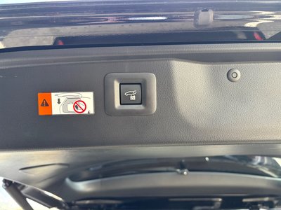 صورة 62 لـ 2023 Toyota ALPHARD