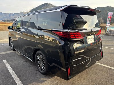 صورة 4 لـ 2023 Toyota ALPHARD