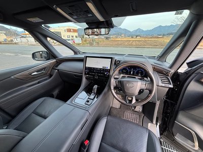 صورة 22 لـ 2023 Toyota ALPHARD