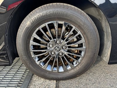 صورة 18 لـ 2023 Toyota ALPHARD