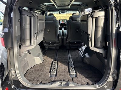 صورة 61 لـ 2023 Toyota ALPHARD