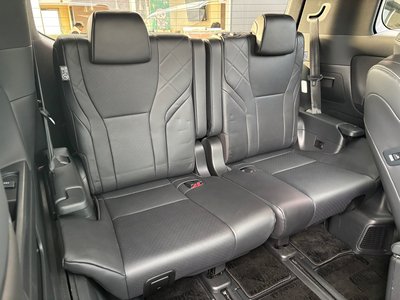 صورة 50 لـ 2023 Toyota ALPHARD
