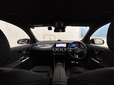 2026 Mercedes-BENZ GLA photo 16
