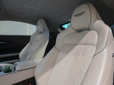 2025 Aston Martin VANTAGE — миниатюра 15