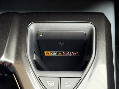 صورة 30 لـ 2025 Toyota CROWN ESTATE