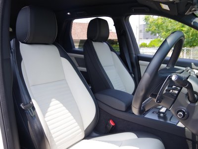 2025 LAND Rover DISCOVERY SPORT photo 13