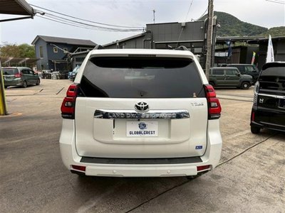 صورة 13 لـ 2023 Toyota LAND CRUISER PRADO