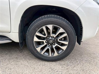 صورة 15 لـ 2023 Toyota LAND CRUISER PRADO