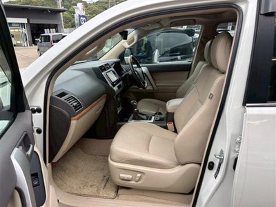 صورة 4 لـ 2023 Toyota LAND CRUISER PRADO