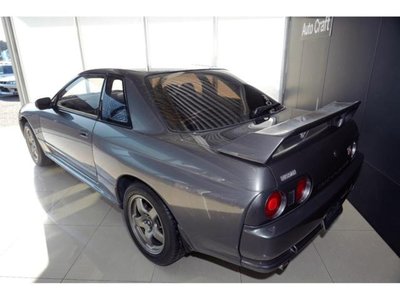 1991 Nissan SKYLINE GT-R 照片 2