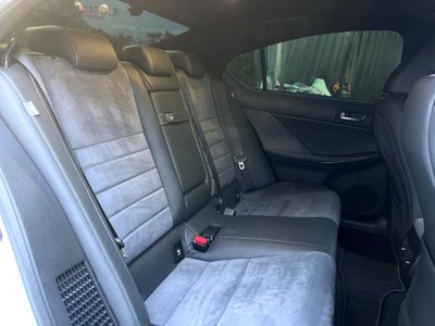 2022 Lexus IS photo 11