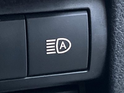 2022 Lexus IS thumbnail 42