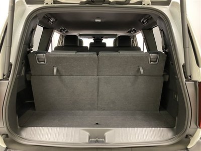 صورة 11 لـ 2025 Toyota LAND CRUISER 250