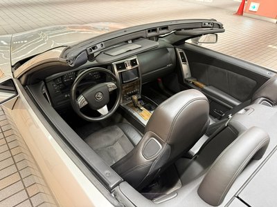 2008 Cadillac XLR — миниатюра 9