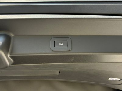 2025 LAND Rover RANGE ROVER SPORT thumbnail 22